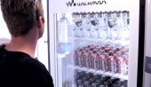 Αυτό είναι το... εμφιαλωμένο Walkman