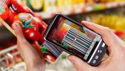 Smartphone beim Einkauf