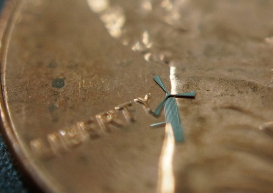 green design, eco design, sustainable design, University of Texas at Arlington, WinMEMS Technolgies Co, Smitha Rao, J-C Chiao, tiny windmill conductors, alternative cell phone chargers