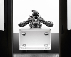 renault f1 presents 760 horsepower 1.6L V6 power-unit 